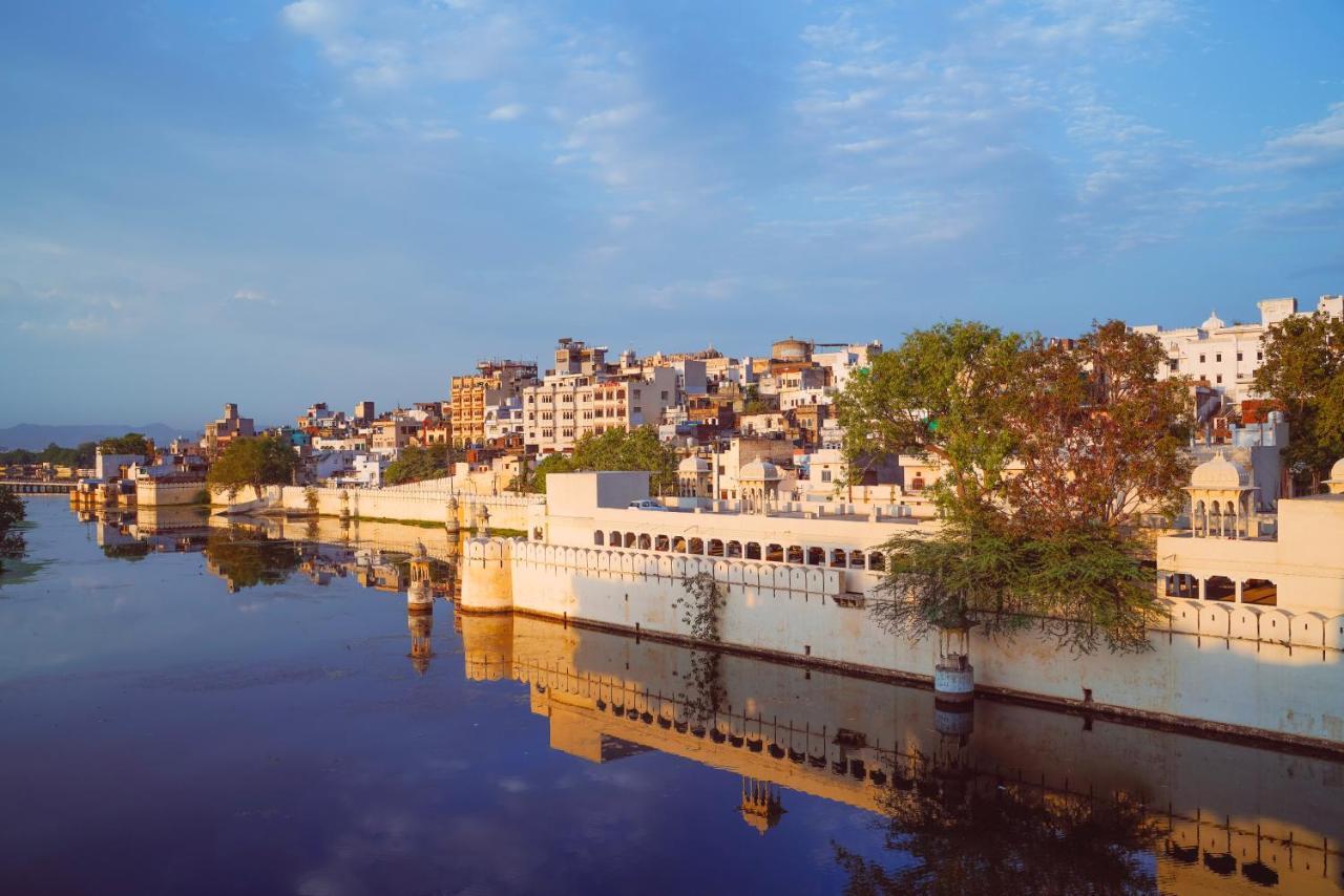 Hide-In Udaipur - A Lake View Boutique Hotel Eksteriør bilde