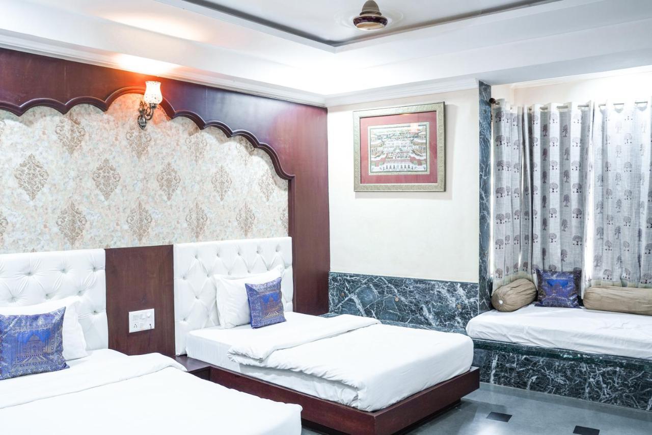 Hide-In Udaipur - A Lake View Boutique Hotel Eksteriør bilde