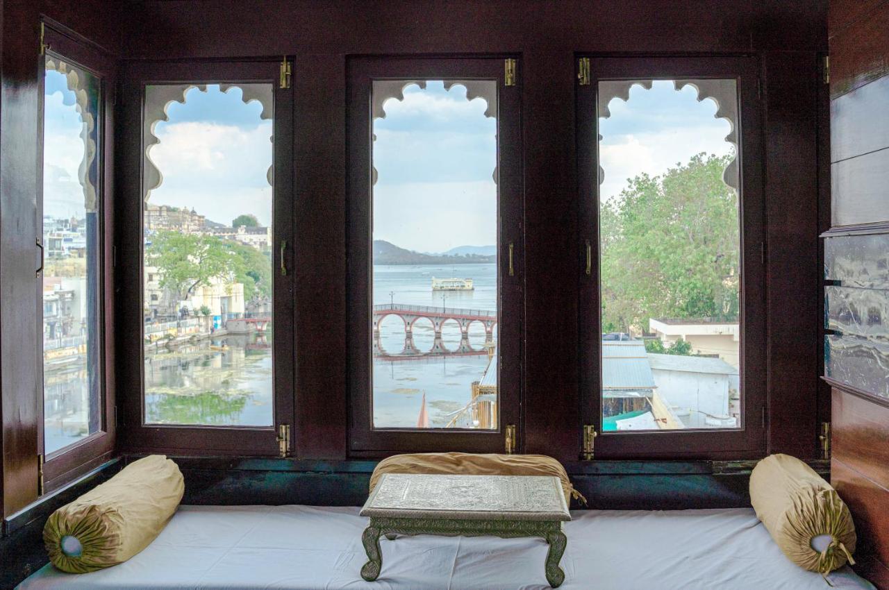 Hide-In Udaipur - A Lake View Boutique Hotel Eksteriør bilde